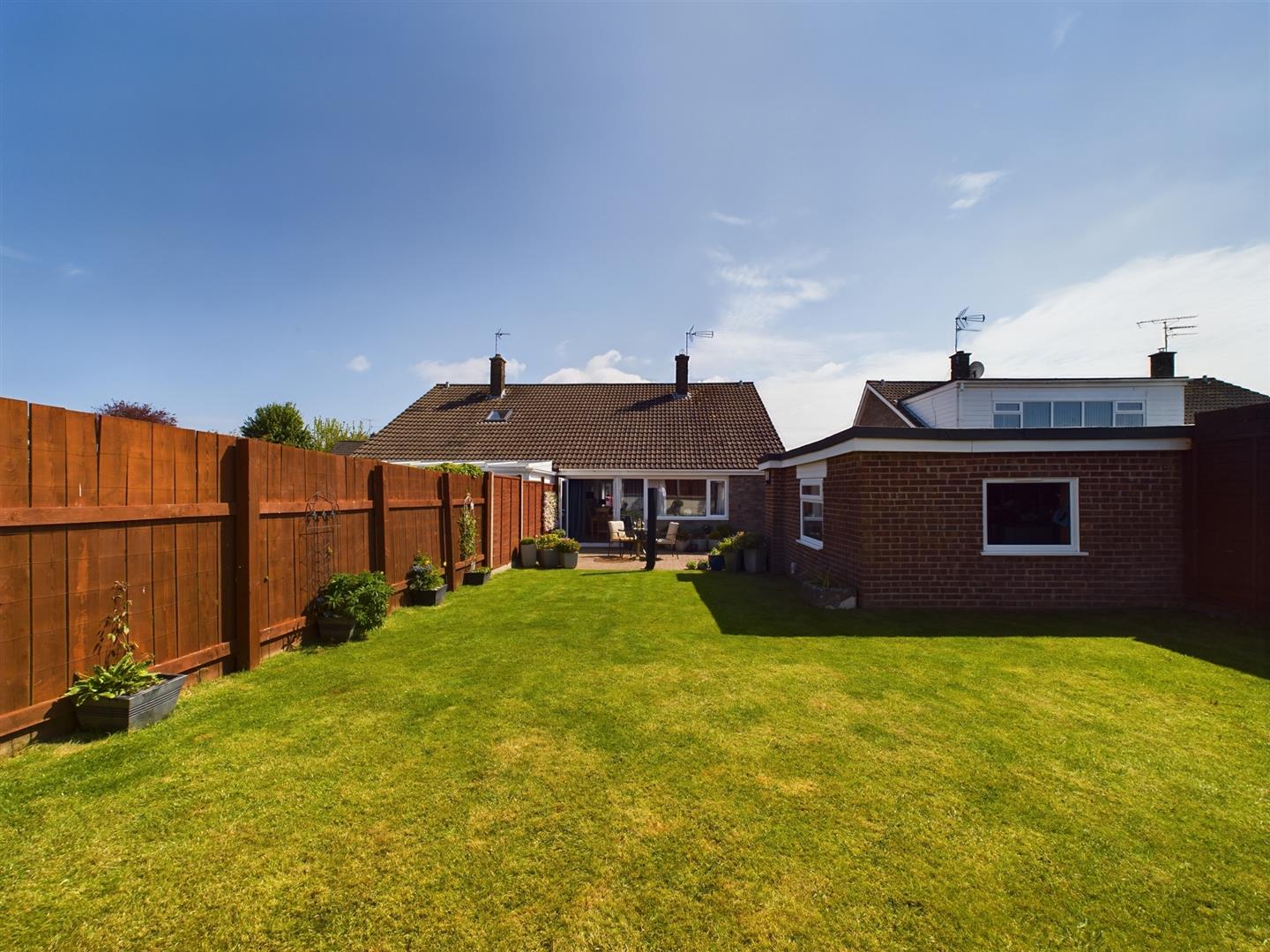 Harewood Avenue, Bridlington Belts Estate Agents